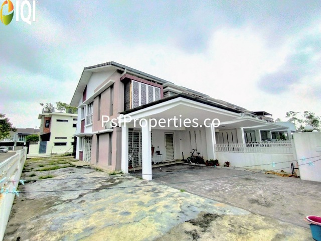 Ariza Elmina Gardens photo