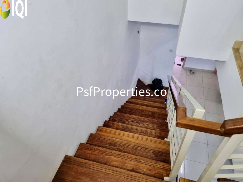 Ariza Elmina Gardens image