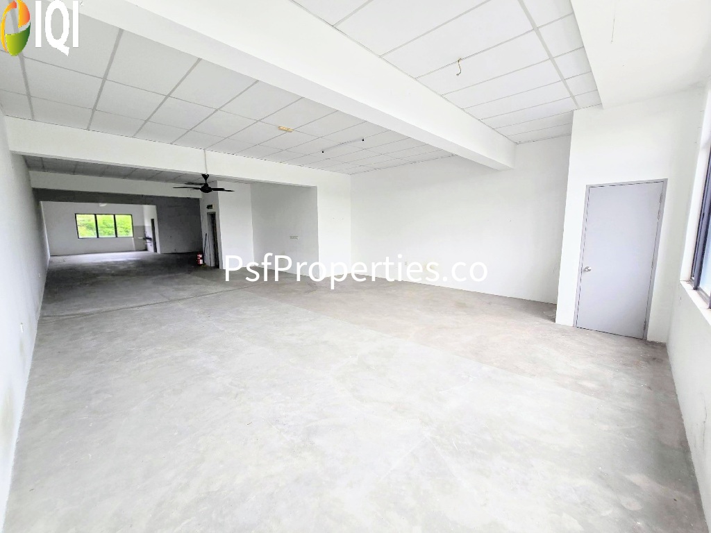 Laman Nadi, Elmina East image