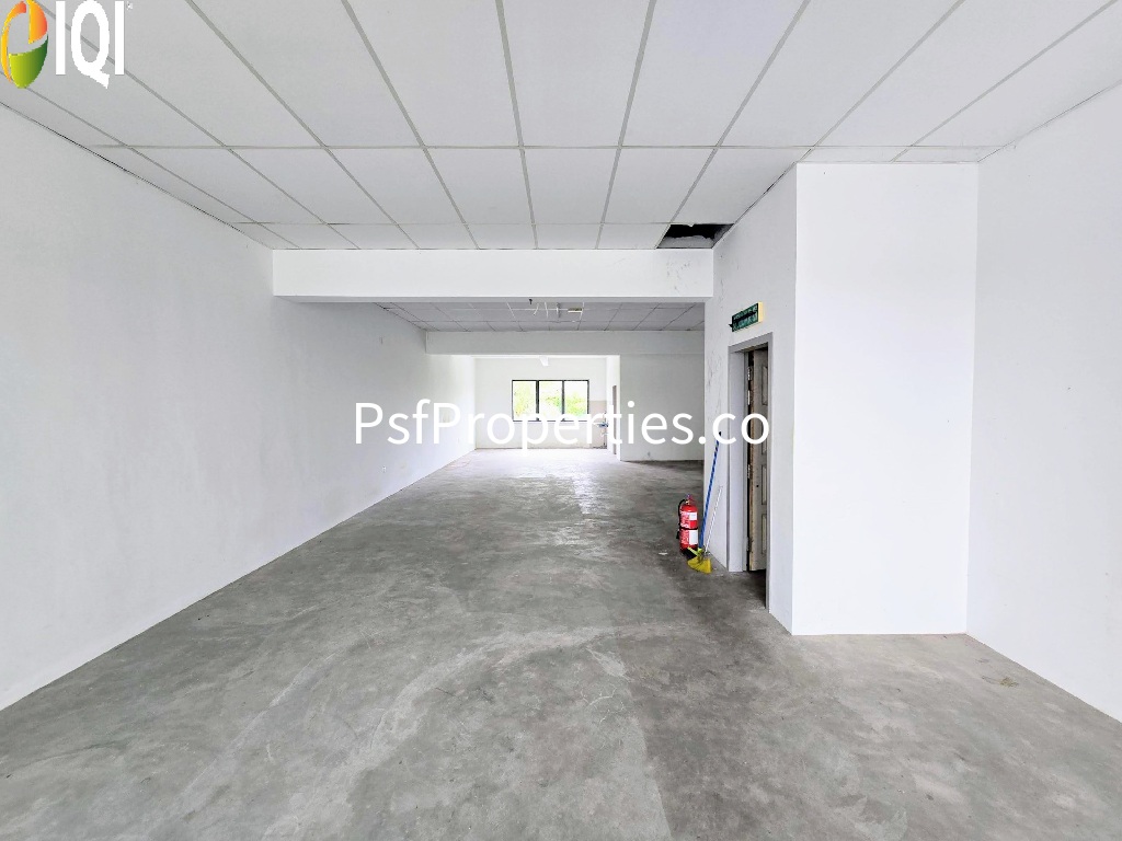 Laman Nadi, Elmina East image