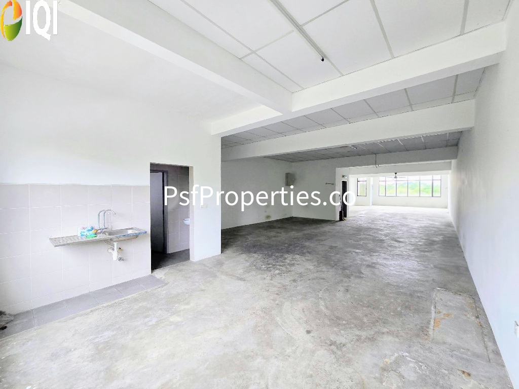 Laman Nadi, Elmina East image