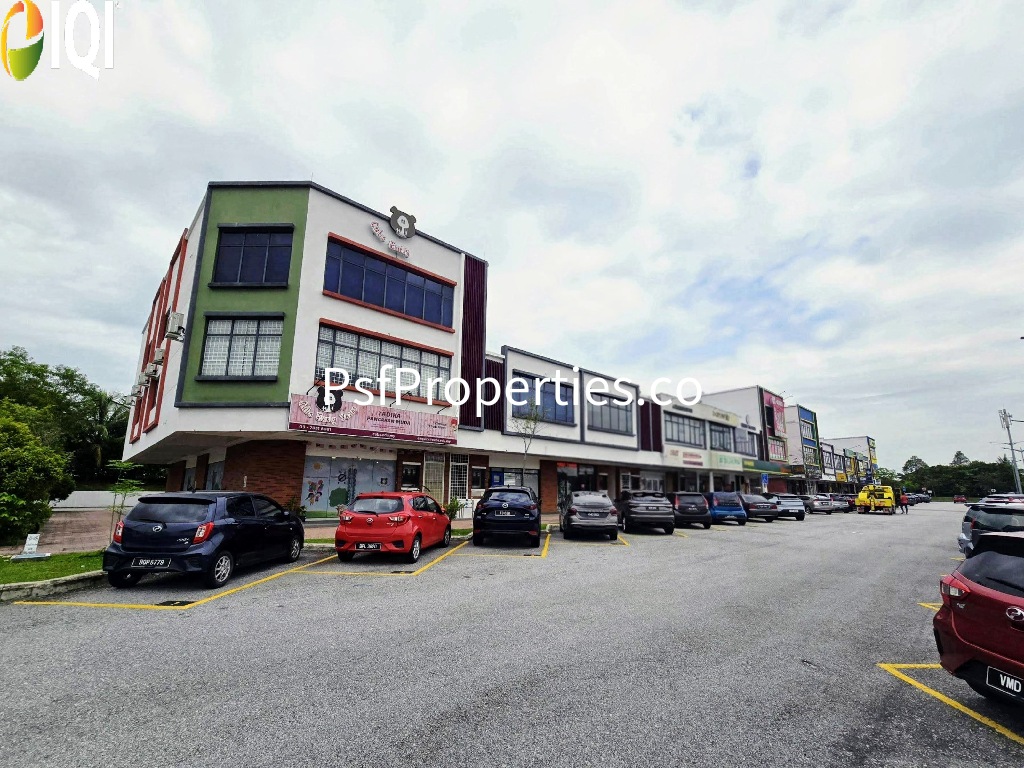 Laman Nadi, Elmina East image