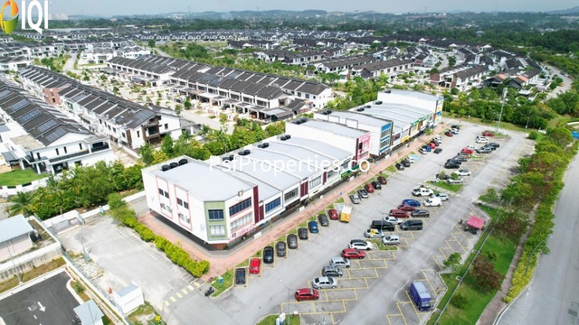 Laman Nadi, Elmina East photo