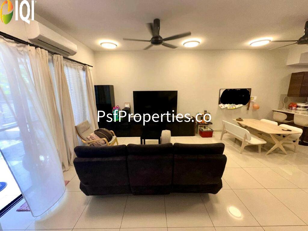 Elmina Valley 2 image