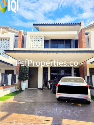 Elmina Valley 4 image