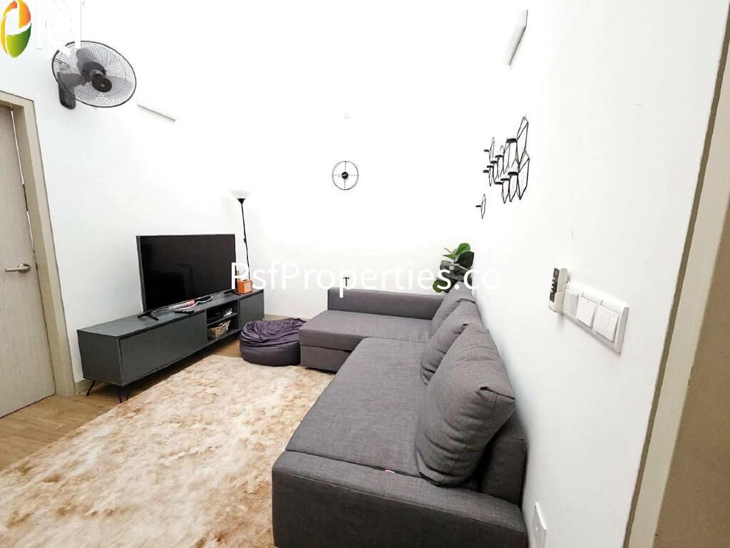 Elmina Valley 4 image