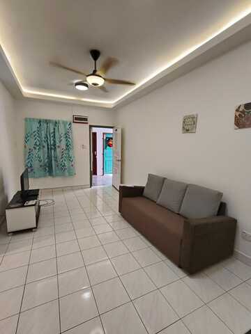 Beverly Hills 3 photo