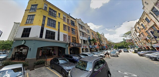 Taman Danau Desa image