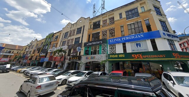 Taman Danau Desa image