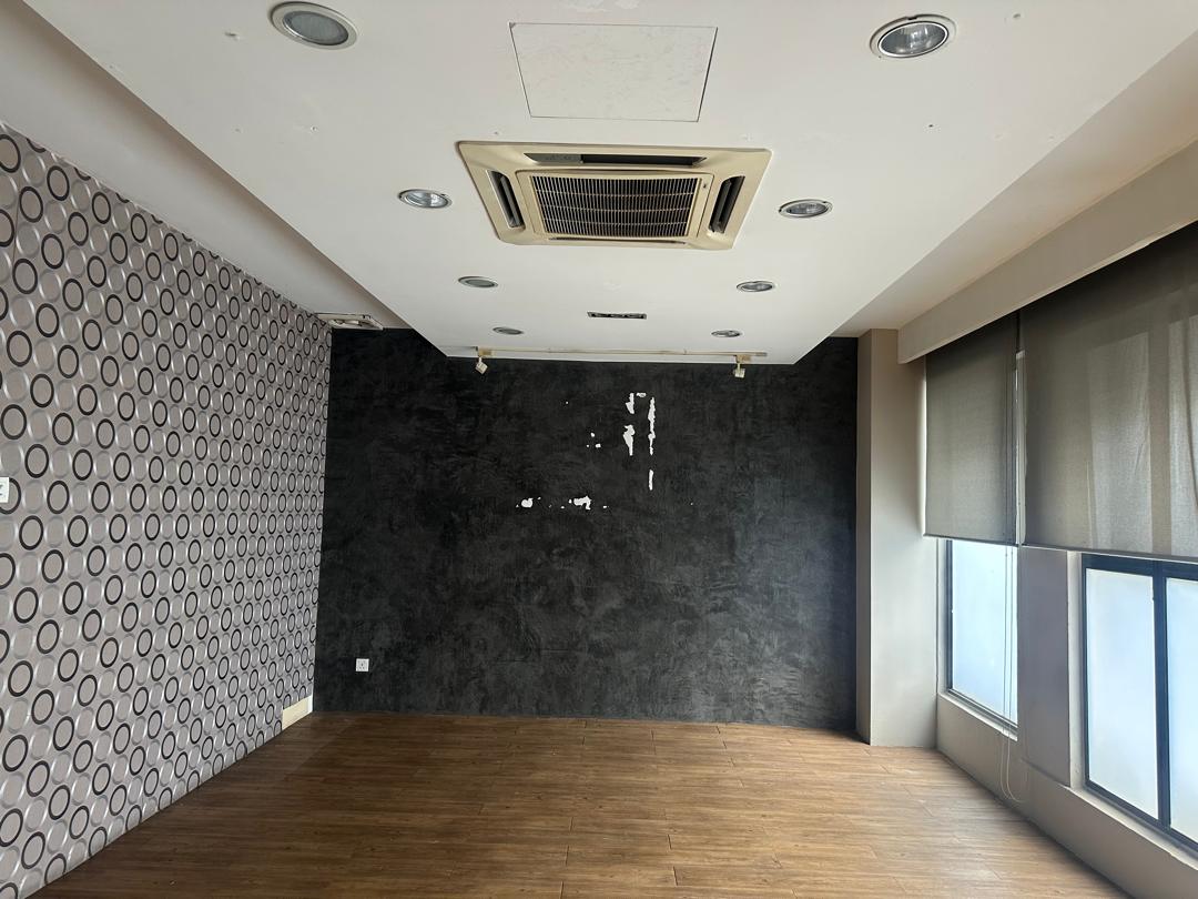 Taman Danau Desa image