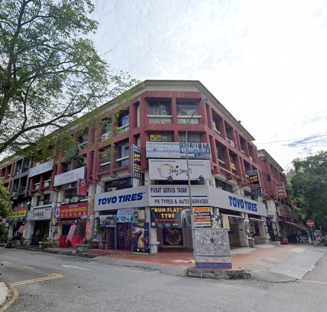 Taman Danau Desa image