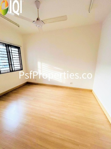 Saron @Bandar Bukit Raja image