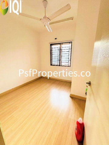 Saron @Bandar Bukit Raja image