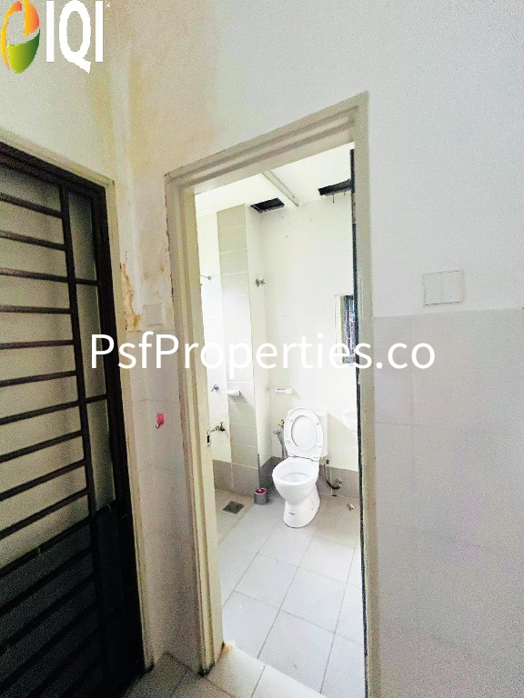 Saron @Bandar Bukit Raja image