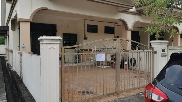 TAMAN SELADANG EMAS photo