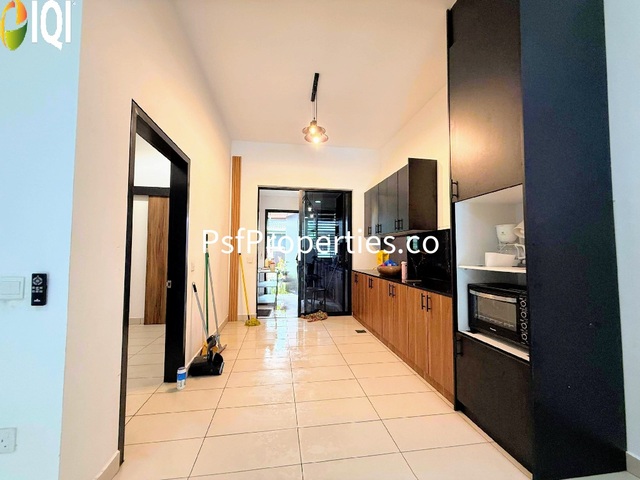 Lumira 2 by Sime Darby image