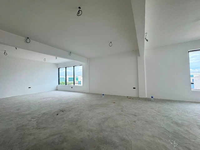 Taman Perindustrian Pandamaran image