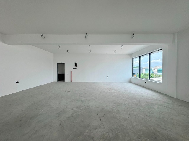 Taman Perindustrian Pandamaran image