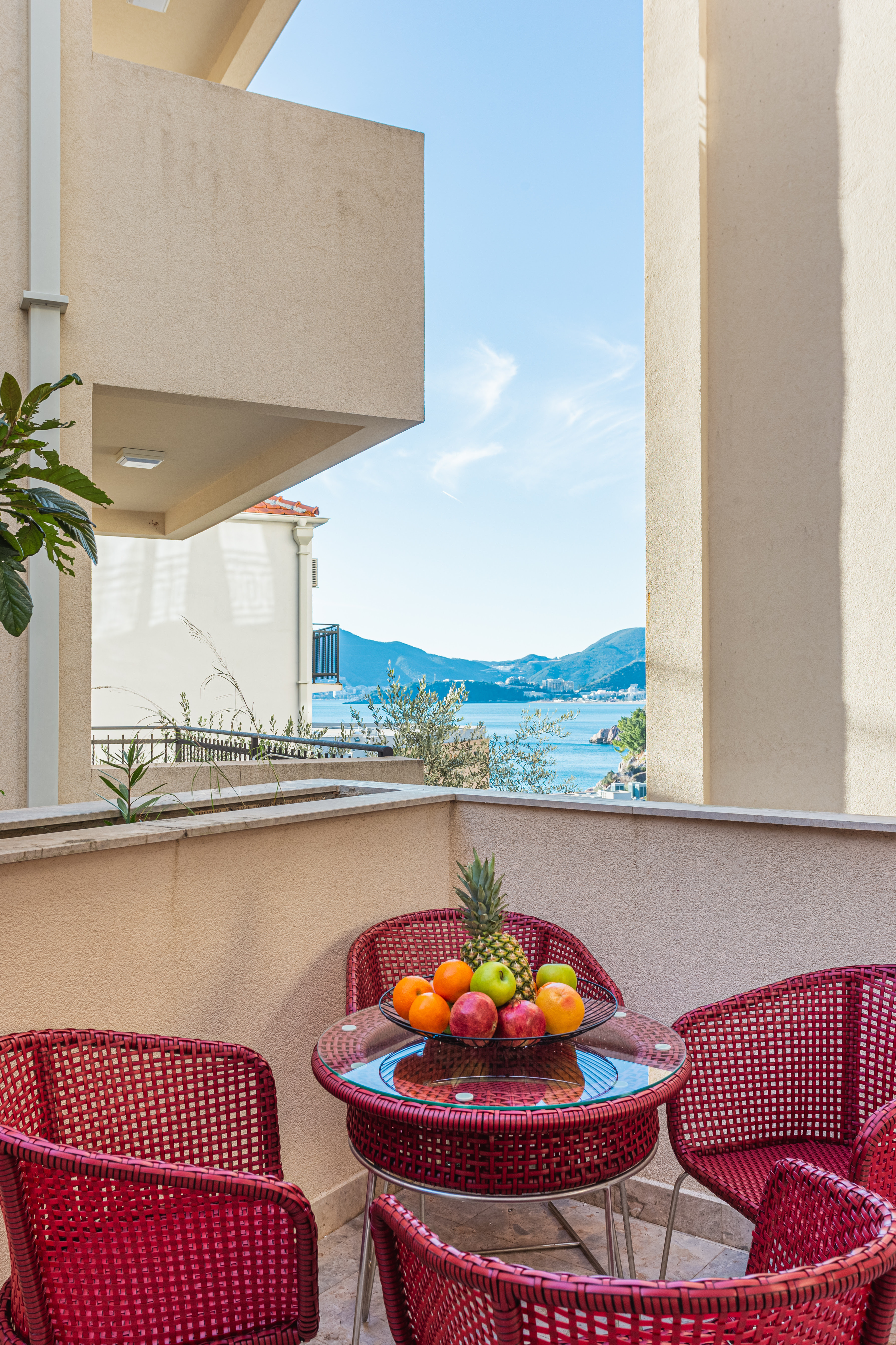 Elegant One-Bedroom Apartments in Budva Riviera image