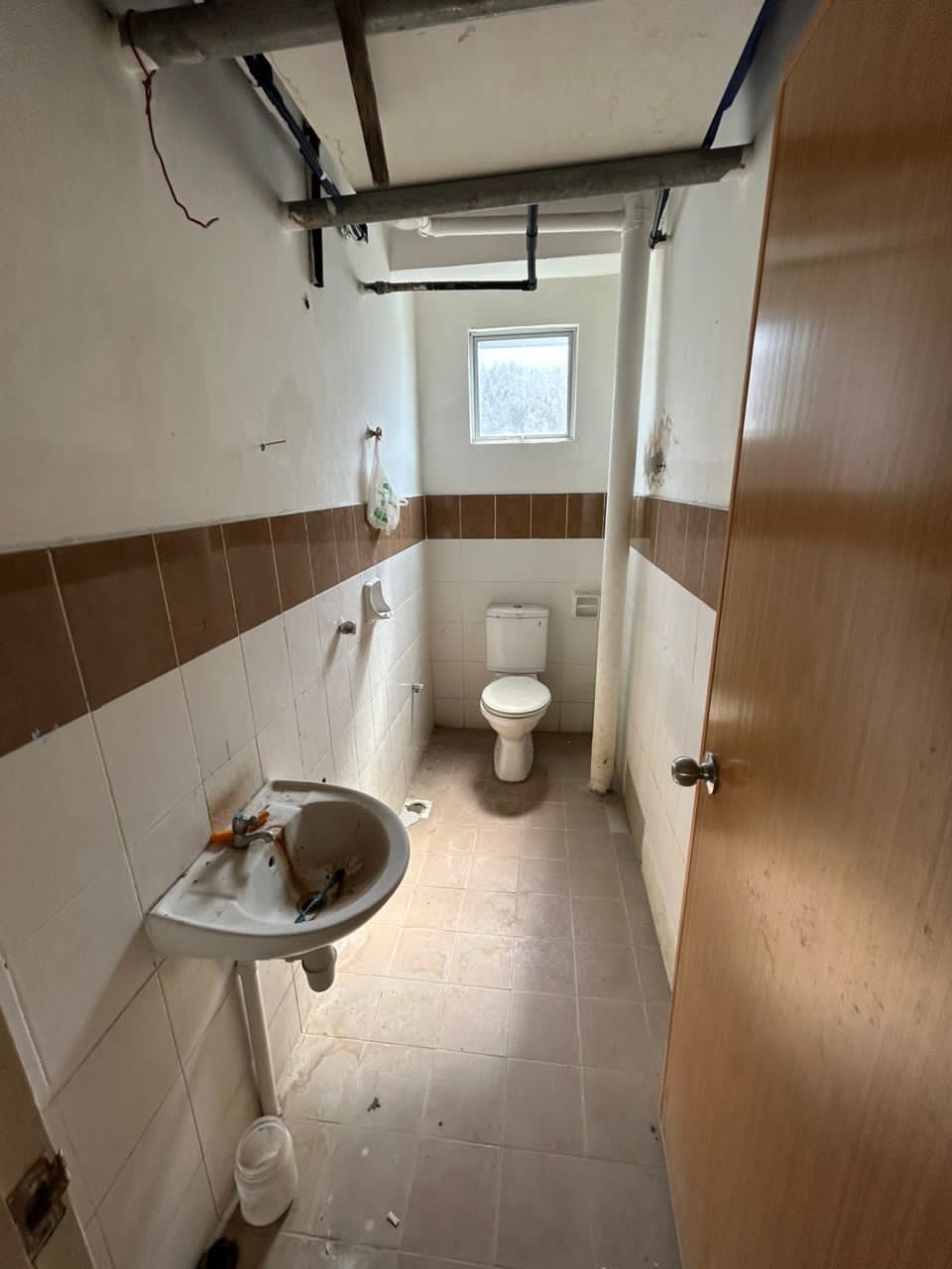 Polytechnic Commercial Centre image