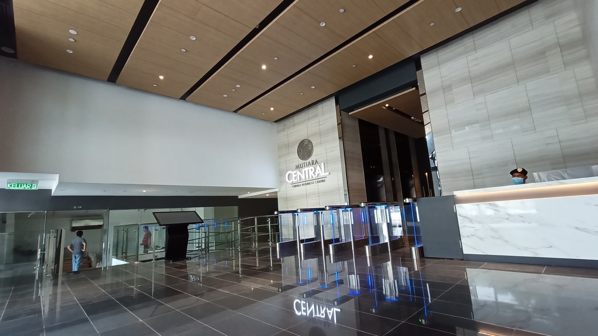 Mutiara Central image