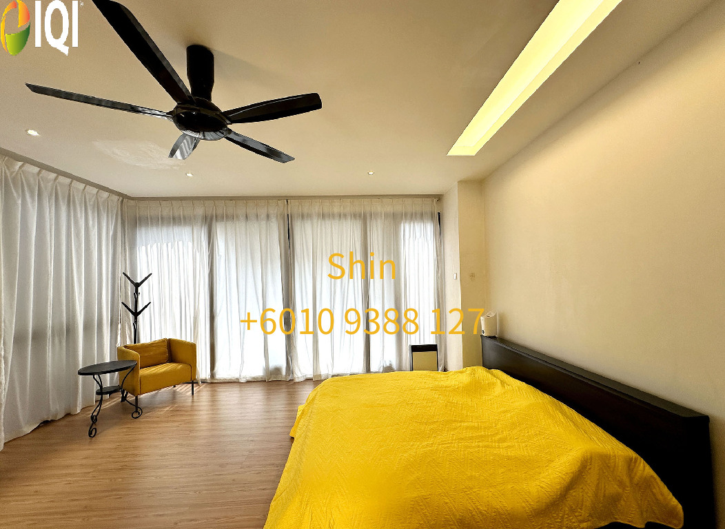 Empire Residence image