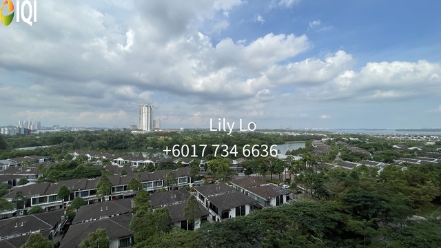 The WaterEdge Residences image