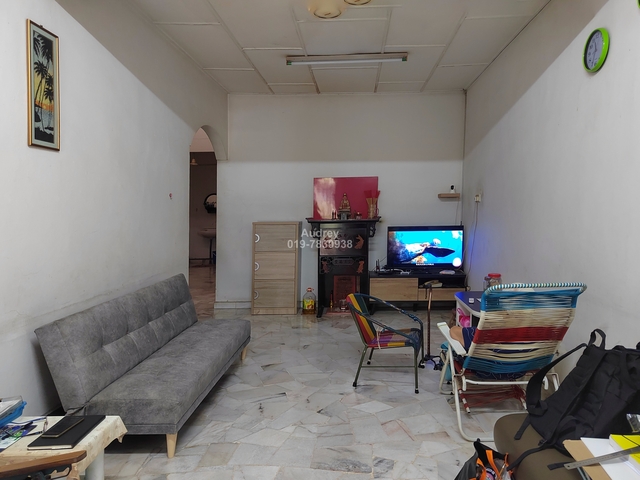 Single Storey Terrace House at Taman Matahari, Kluang photo