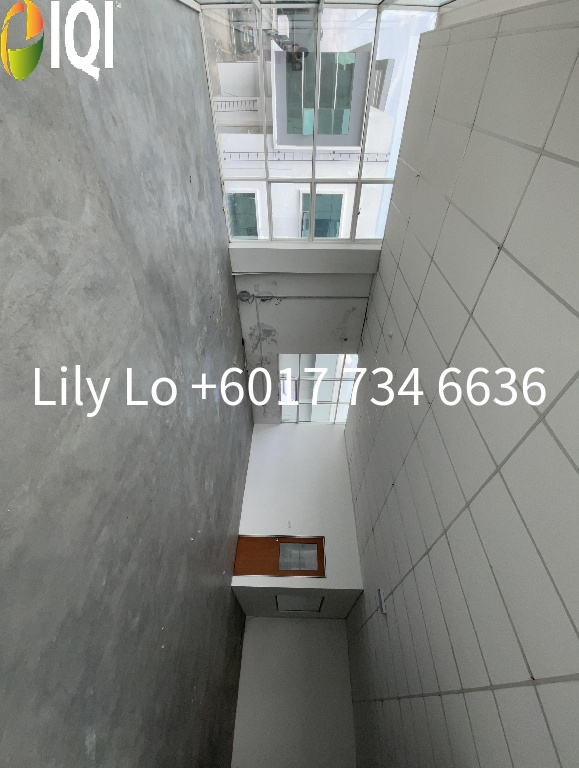 Frontier Industrial Park image