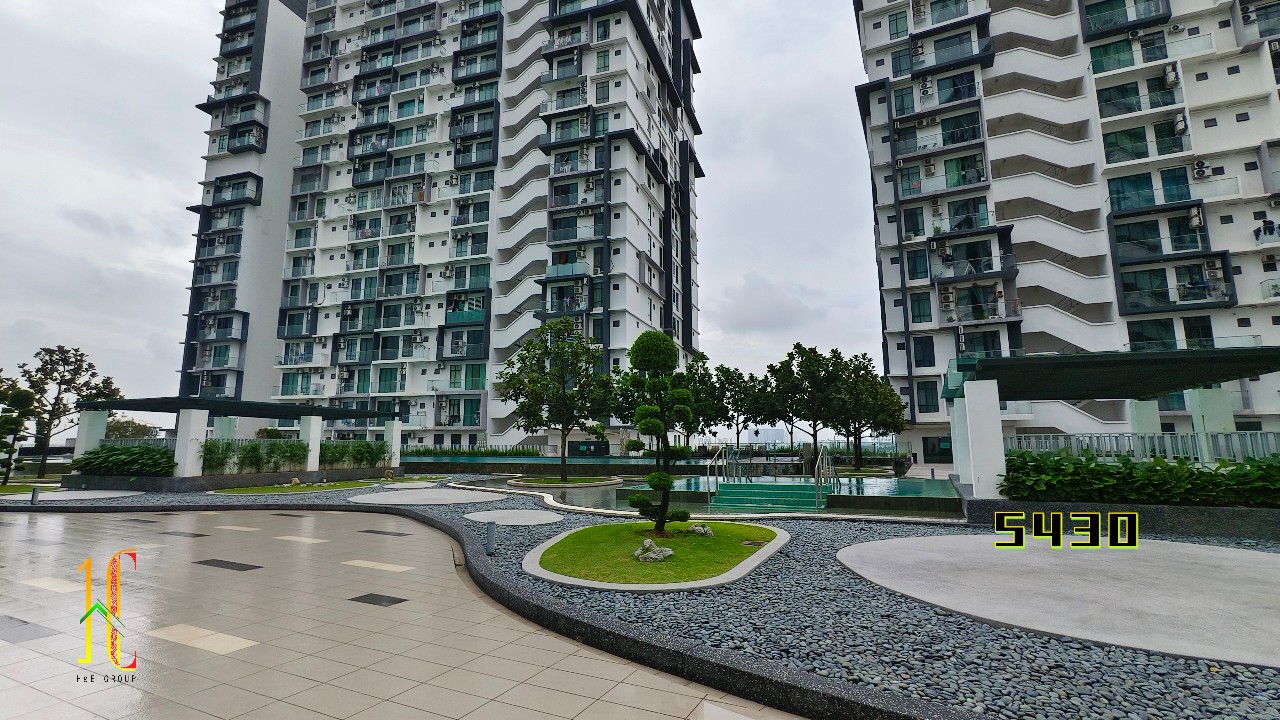 The Maple Residences image