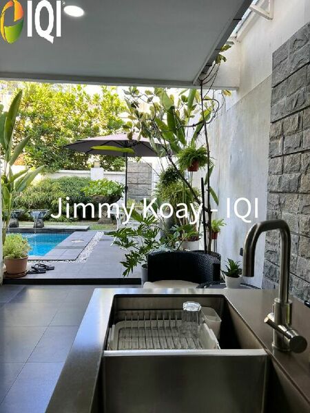 Changkat Kiara Bayu - Renovated & Fully Furnished Semi-D