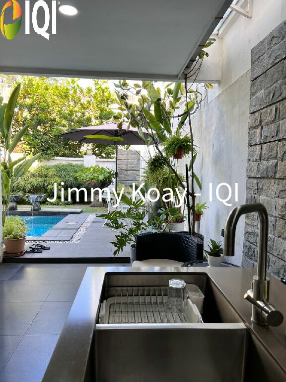 Changkat Kiara Bayu - Renovated & Fully Furnished Semi-D image