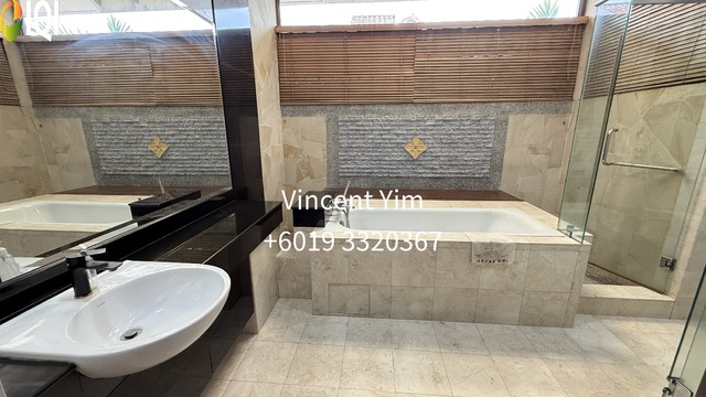 Desa Sri Hartamas Prime Bungalow With Pool For Sale - A Great Bargain image