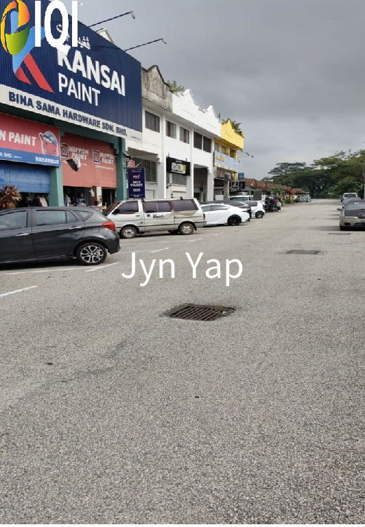  Shop Lot Whole Building  image