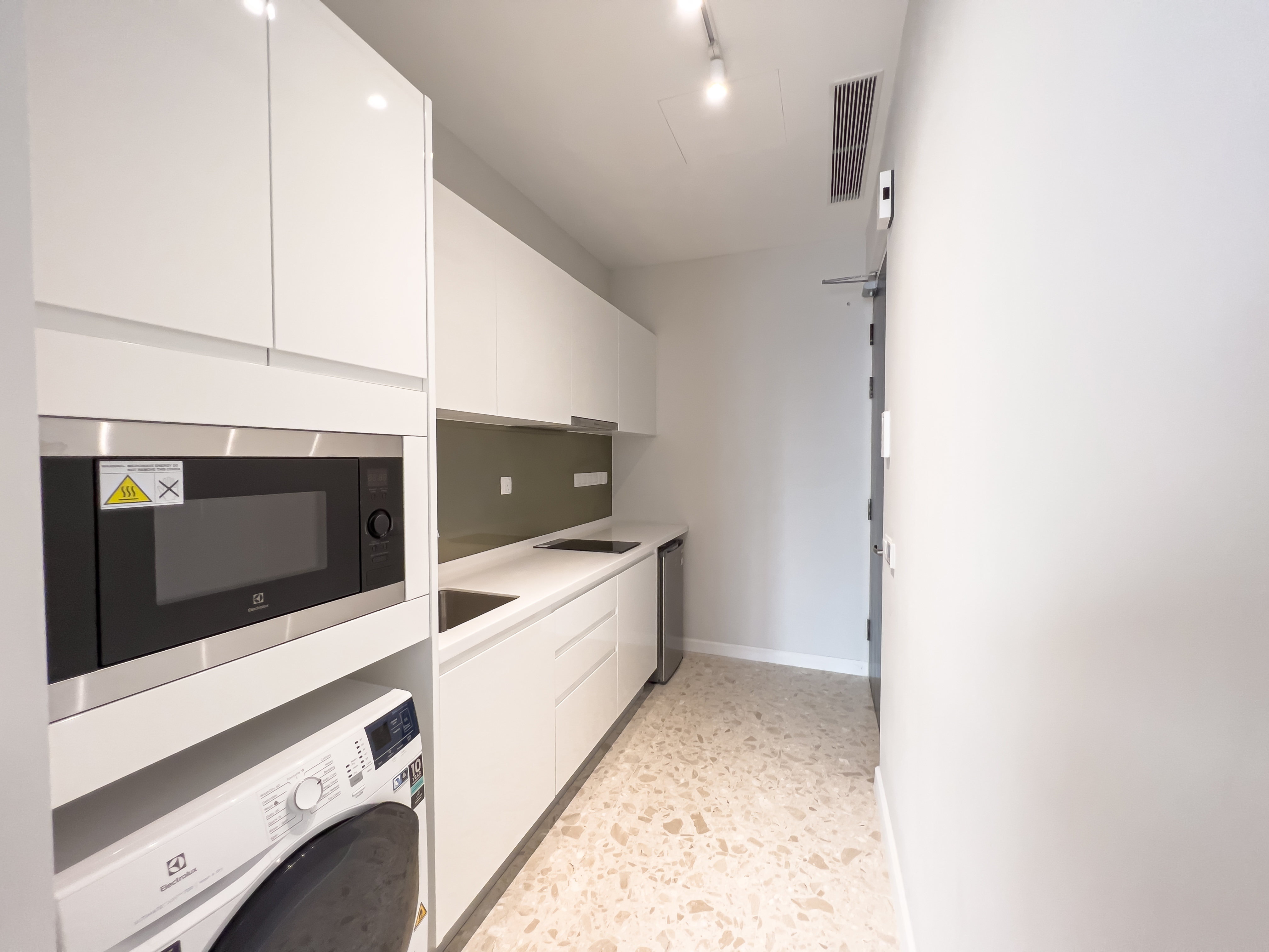 Pavilion Ceylon Hill image