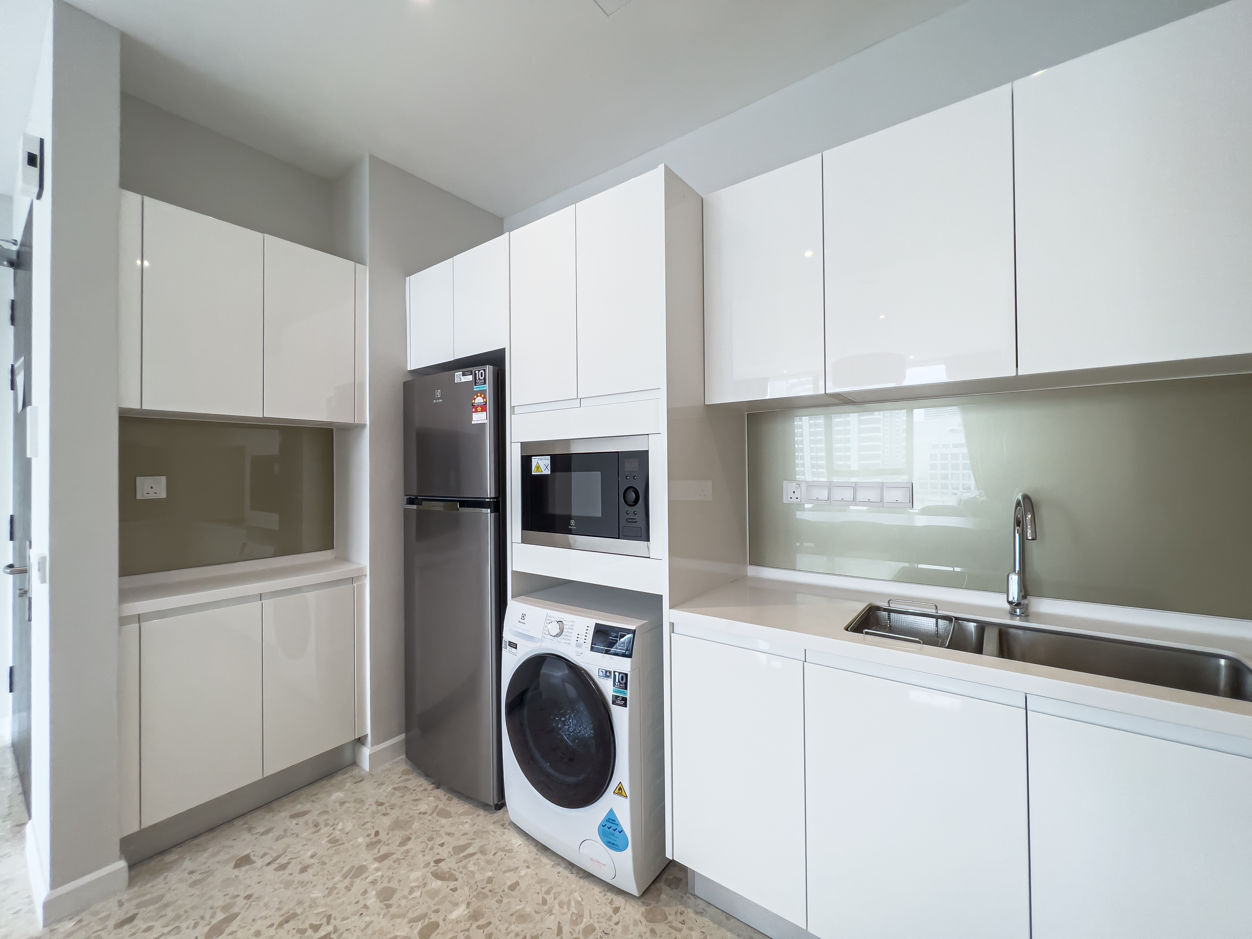 Pavilion Ceylon Hill image