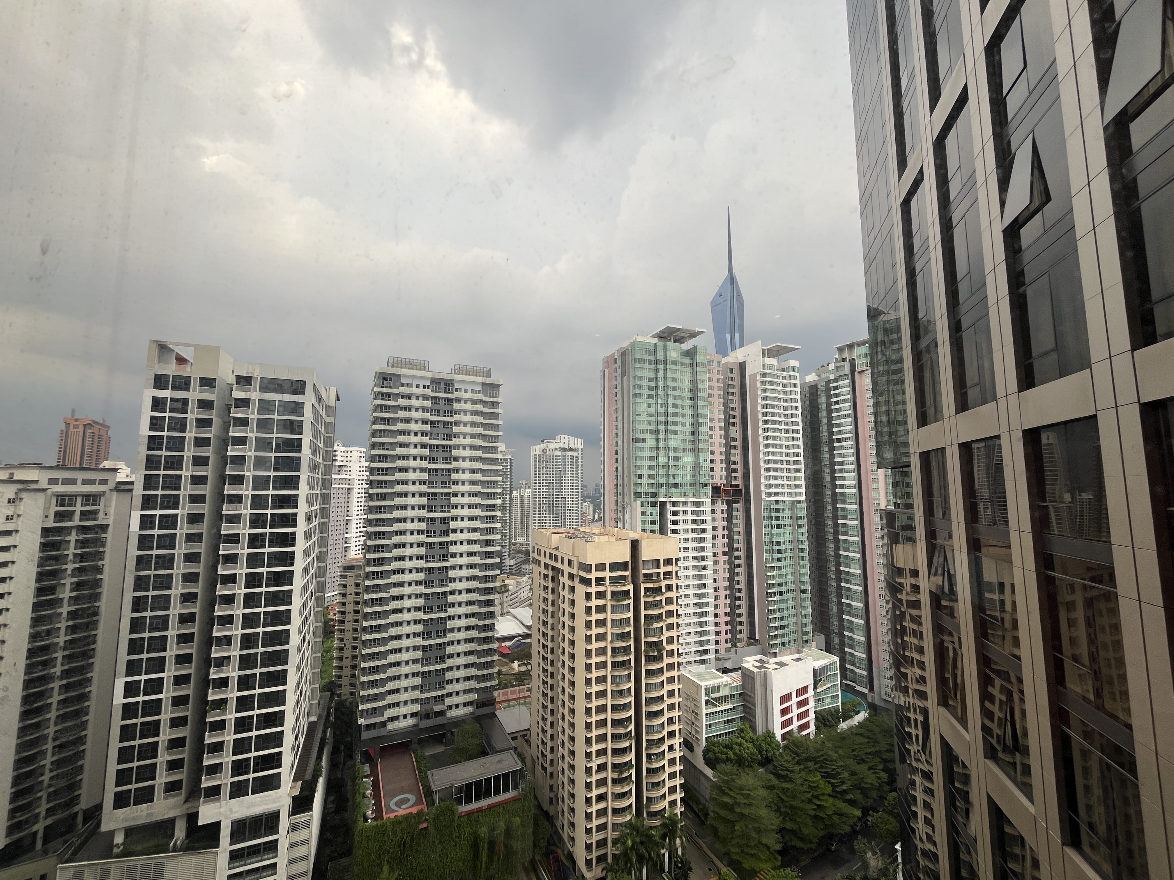 Pavilion Ceylon Hill image