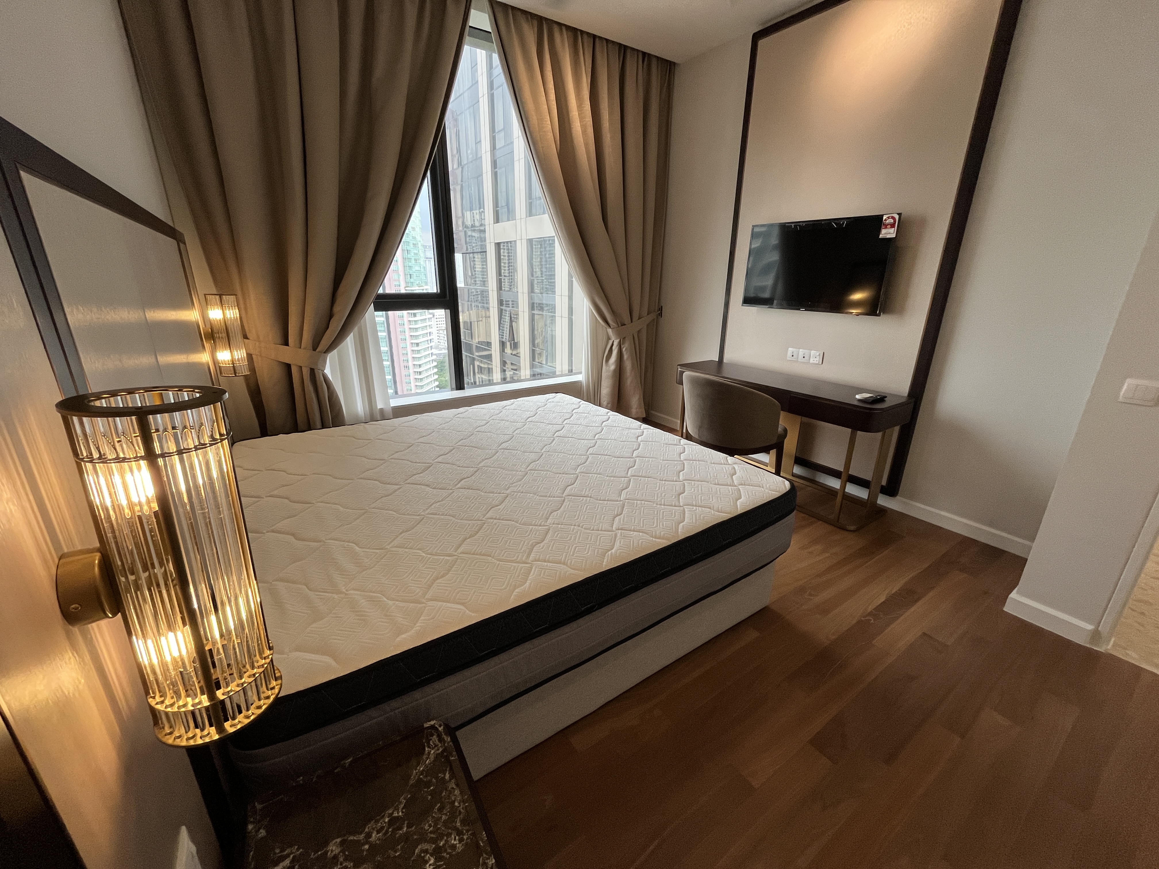 Pavilion Ceylon Hill image