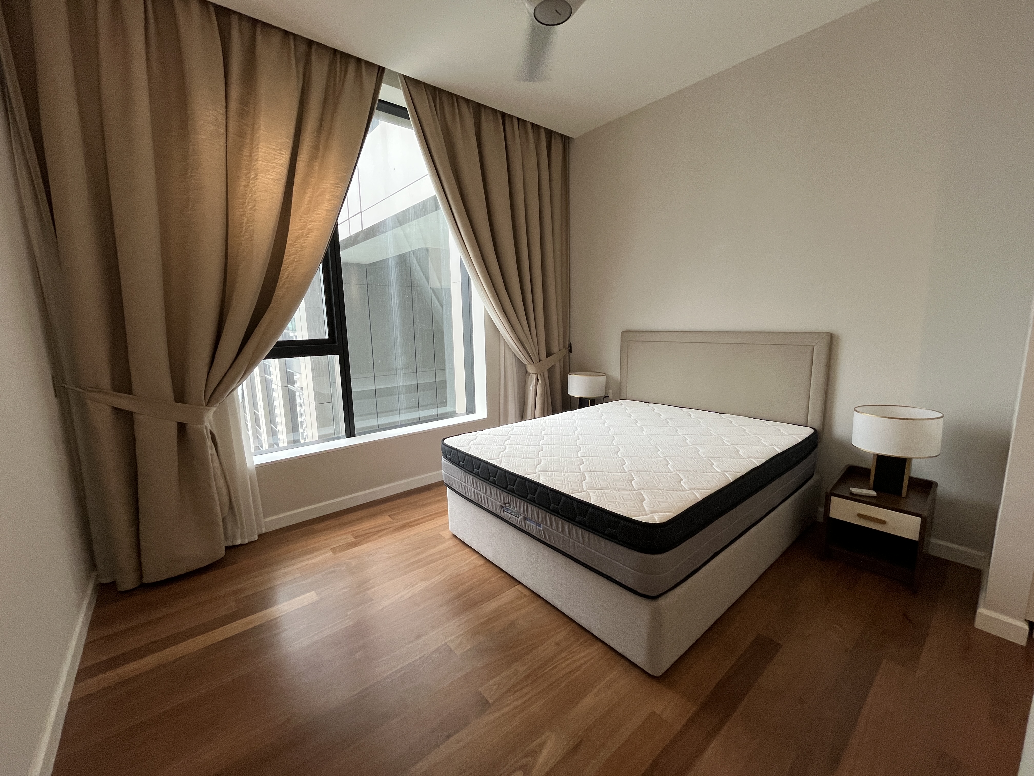 Pavilion Ceylon Hill image