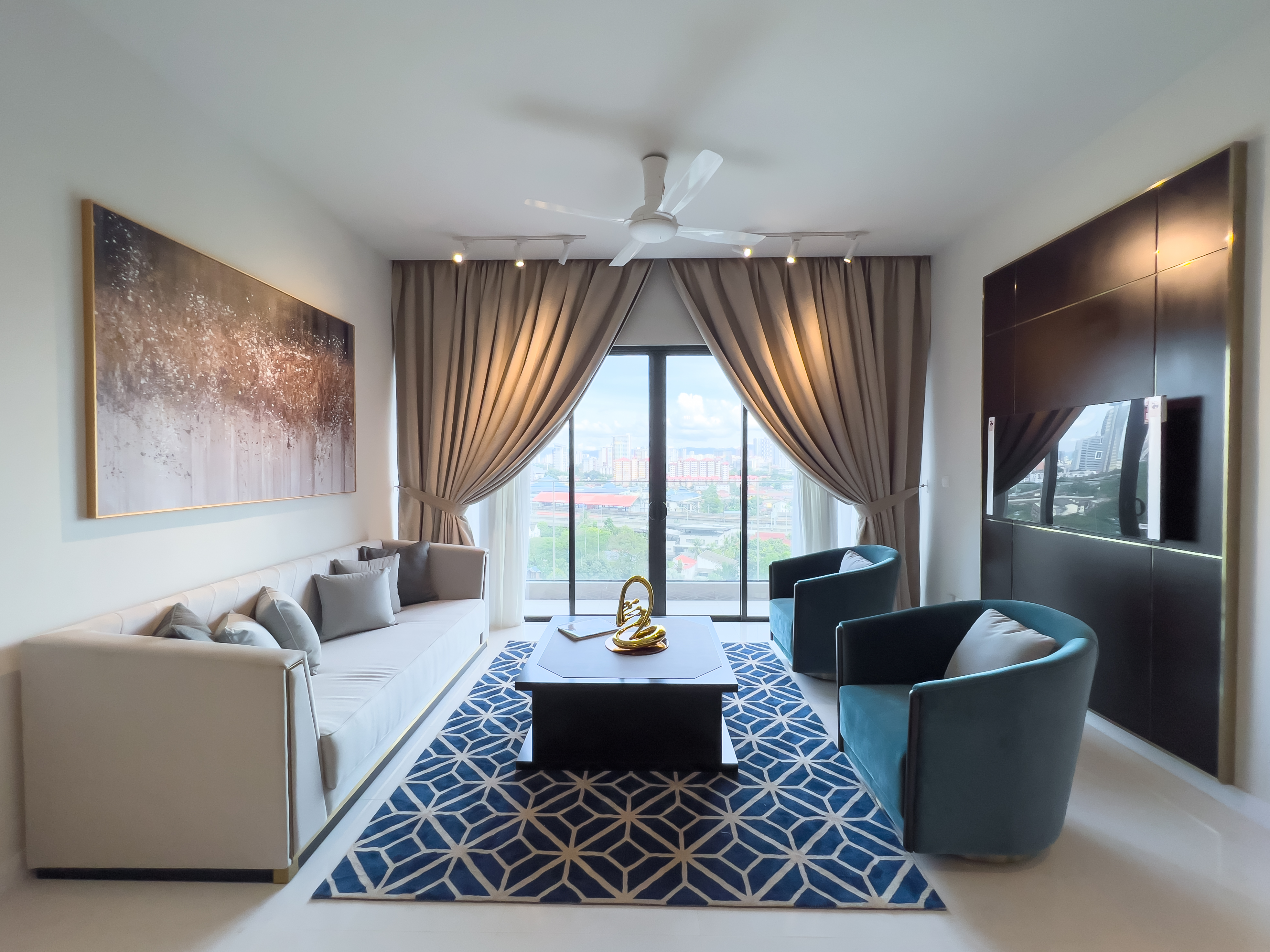  Pavilion Oxford Residences image