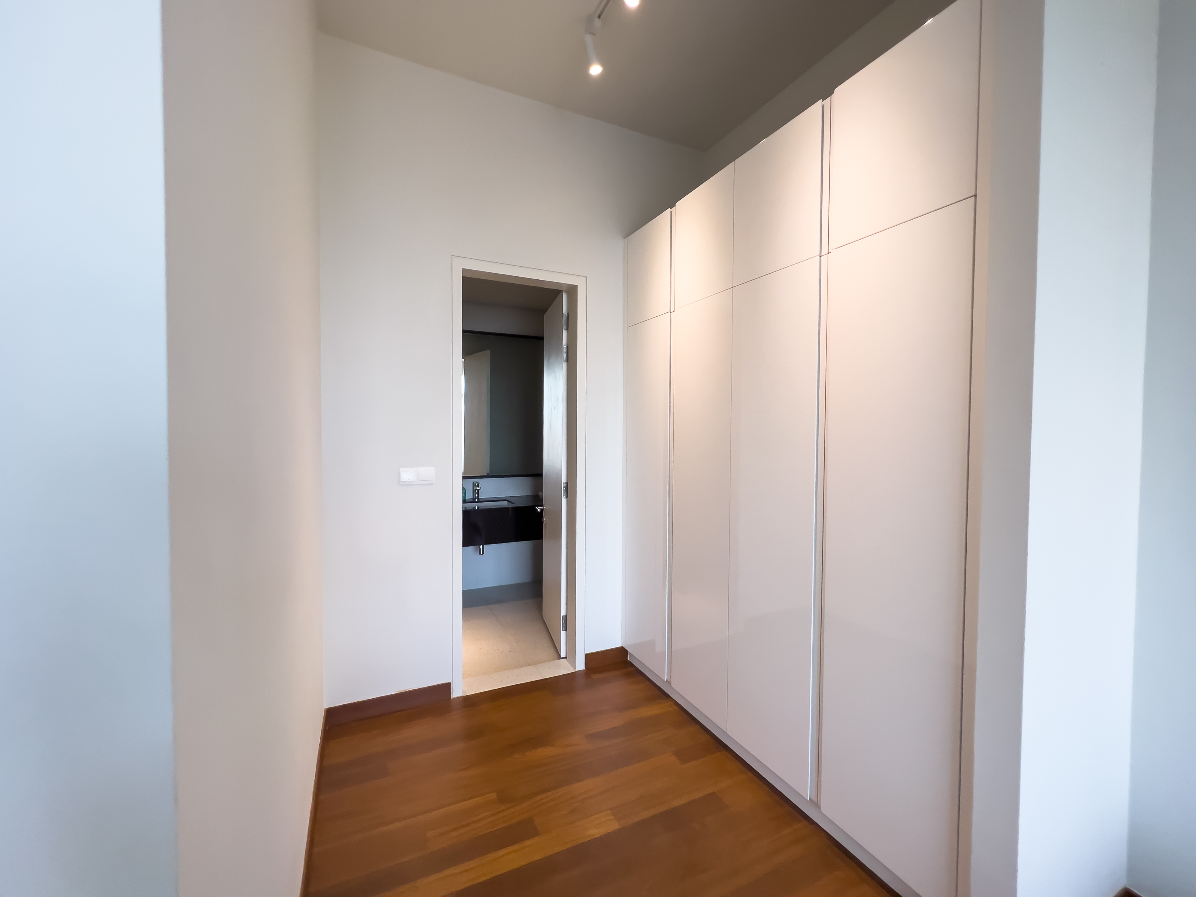  Pavilion Oxford Residences image