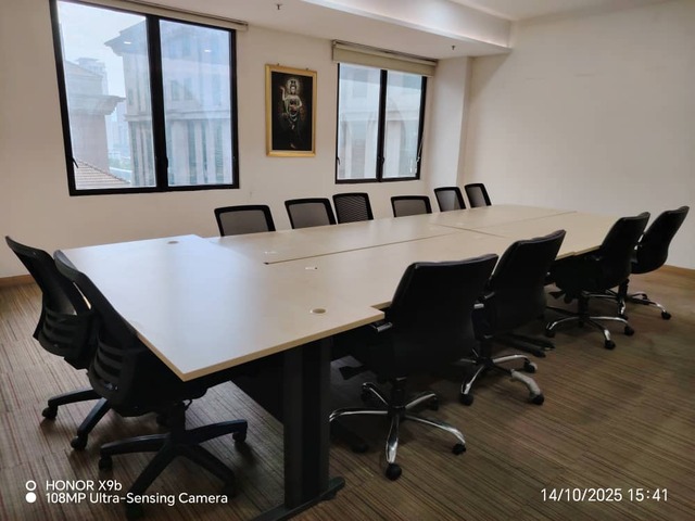 Megan Avenue 2 image