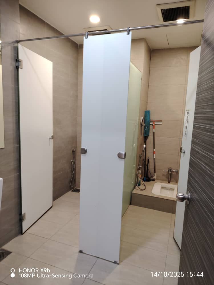 Megan Avenue 2 image