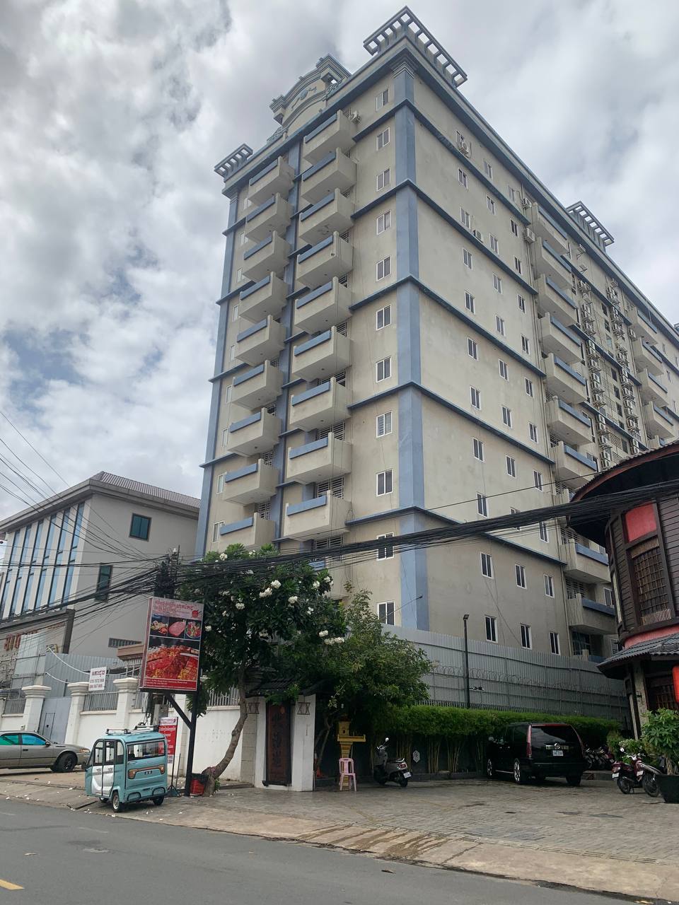 Apartment For Rent image