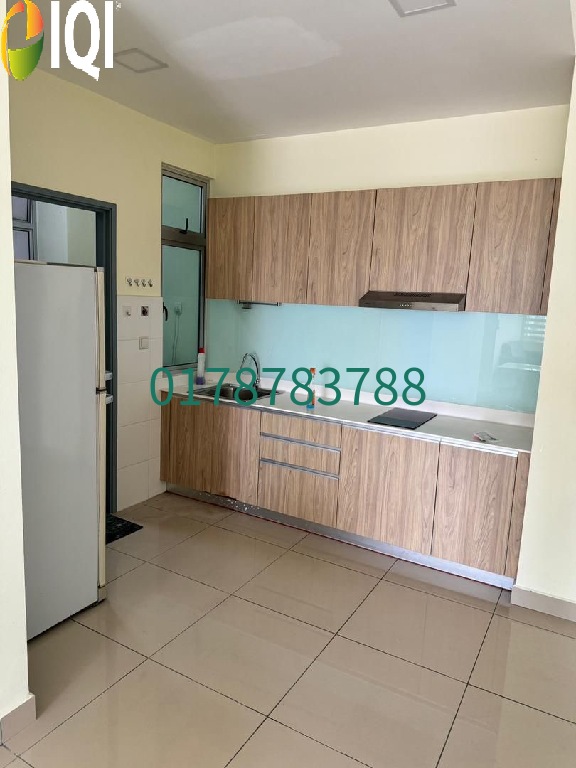 Meridin Bayvue Apartment image