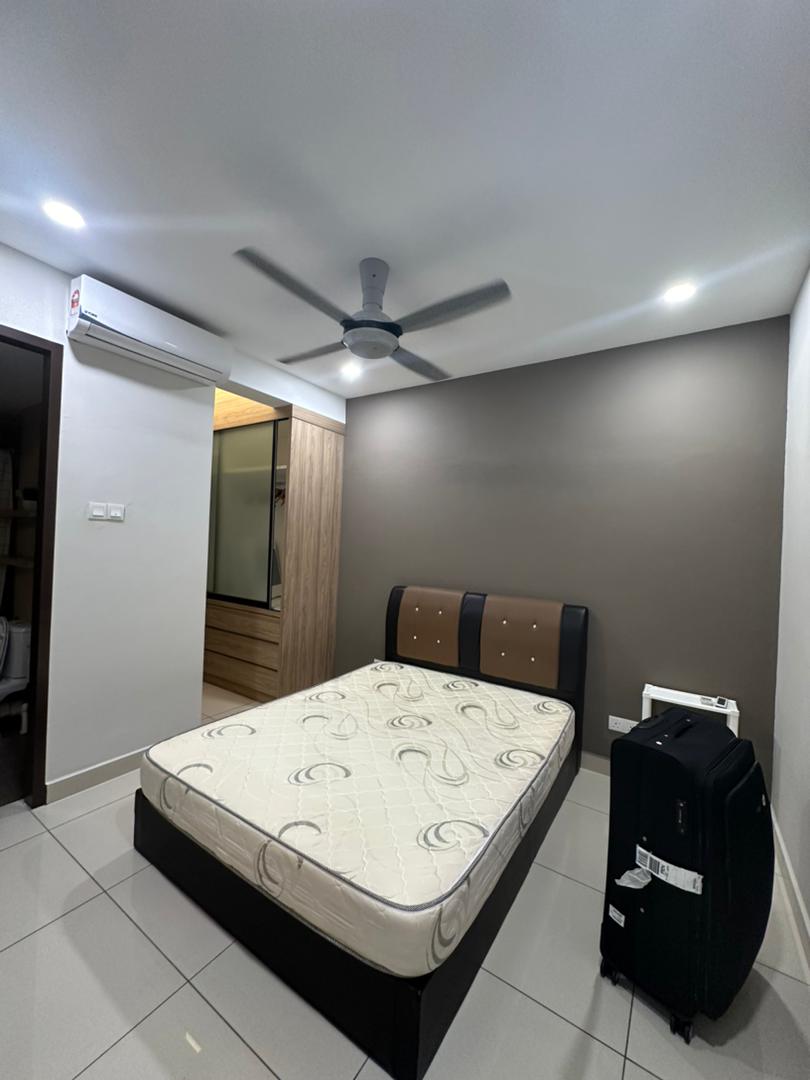 Tropicana Bay Residences image