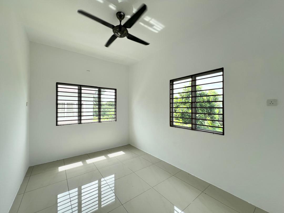 Taman Bunga Kenanga Indah image