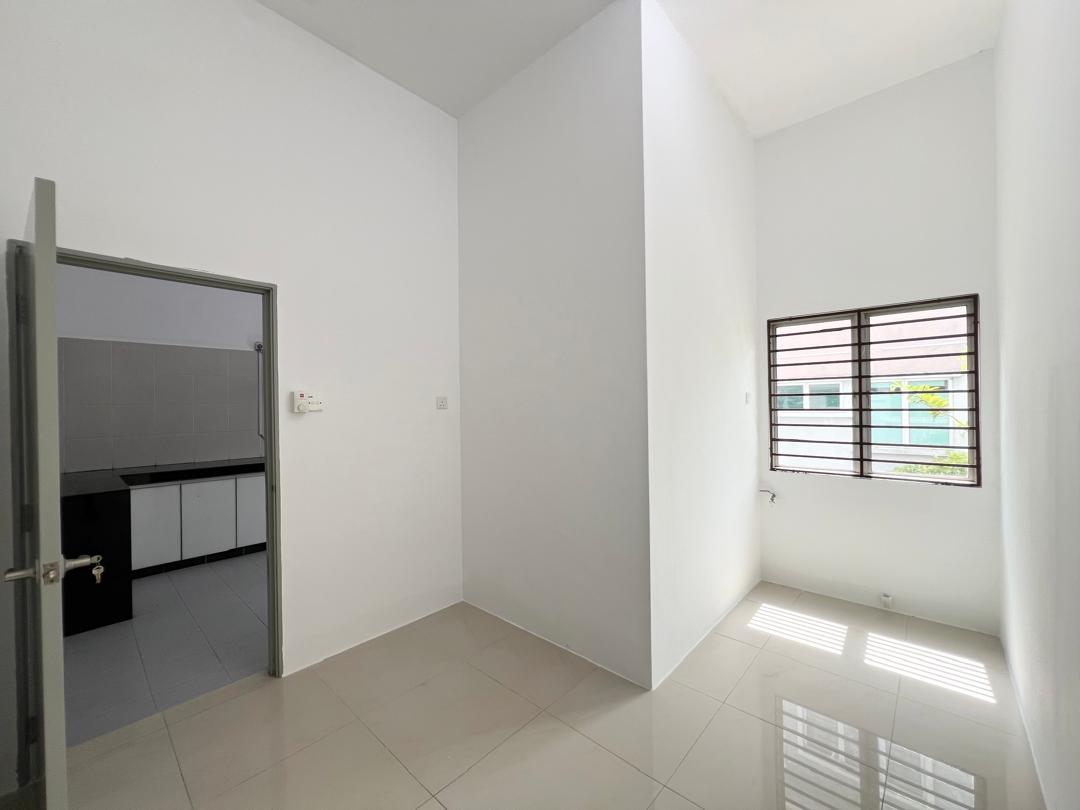 Taman Bunga Kenanga Indah image