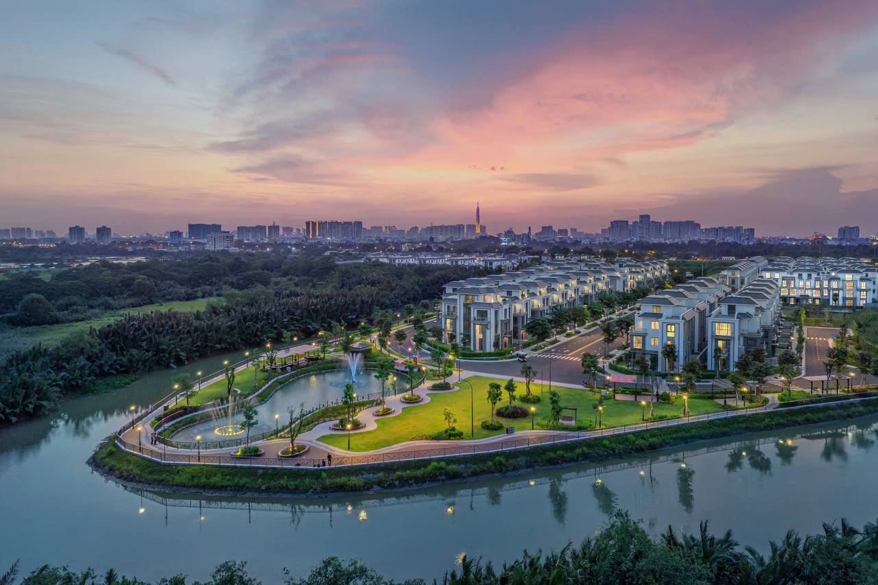 GLADIA KHANG DIEN - TOWNHOUSE - PRIVATE GARDEN - SELLING PRICE: 49,682,528,648 VND (EXCL. VAT) image