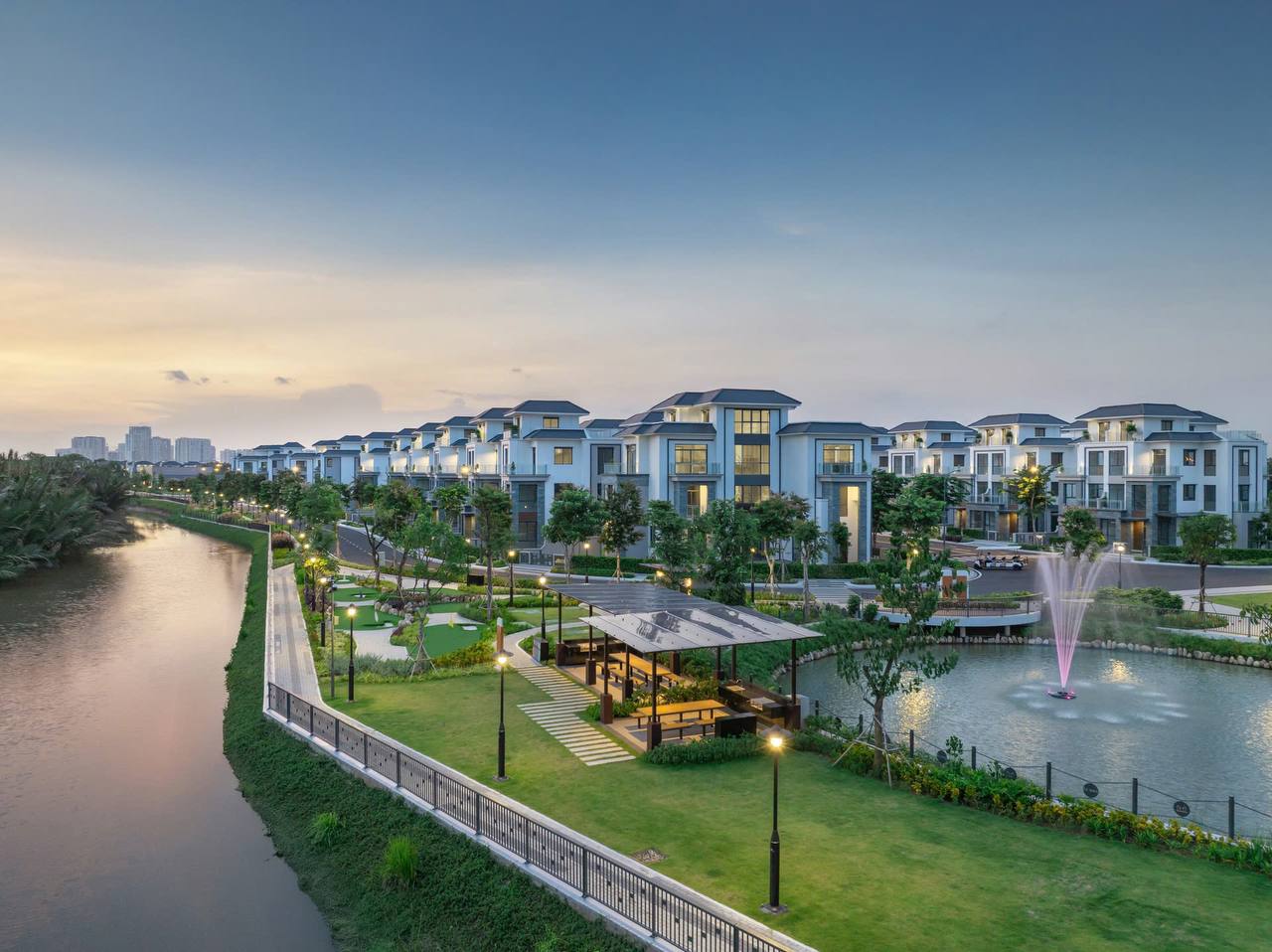 GLADIA KHANG DIEN - TOWNHOUSE - PRIVATE GARDEN - SELLING PRICE: 49,682,528,648 VND (EXCL. VAT) image